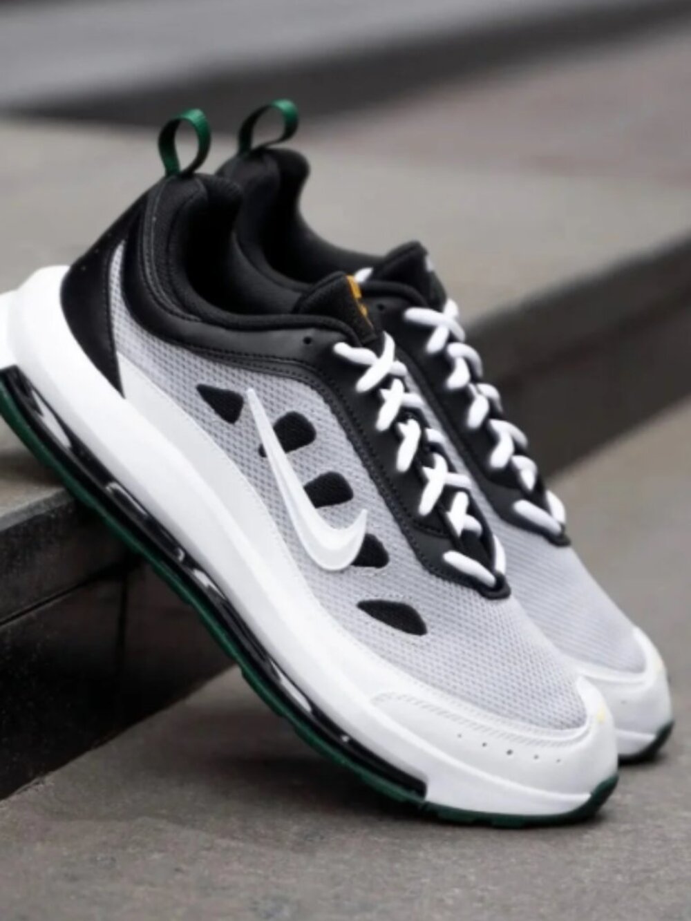 Nike Men's Air Max AP men’s Running Shoes